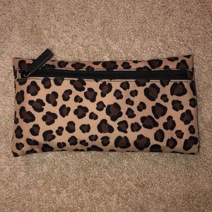 Vera Bradley zip pouch